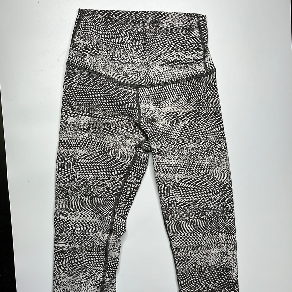 Lululemon Wunder Under 7/8